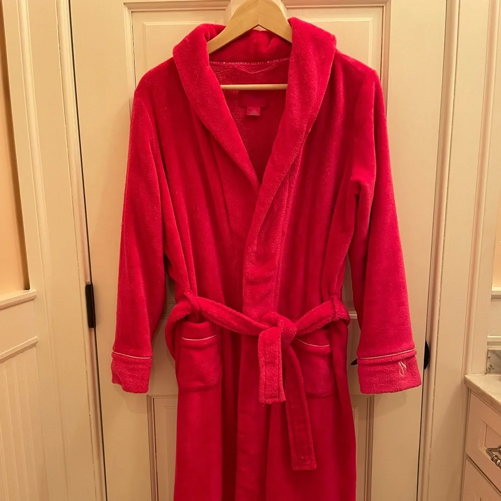 Victoria Secret plush long robe - Picture 2 of 8